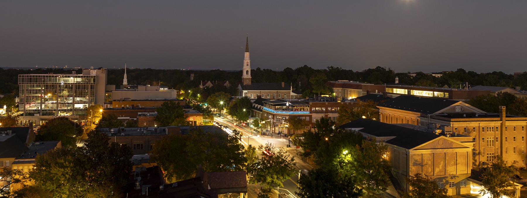 Close to the center of everything Chapel Hill Apartments | a city at night