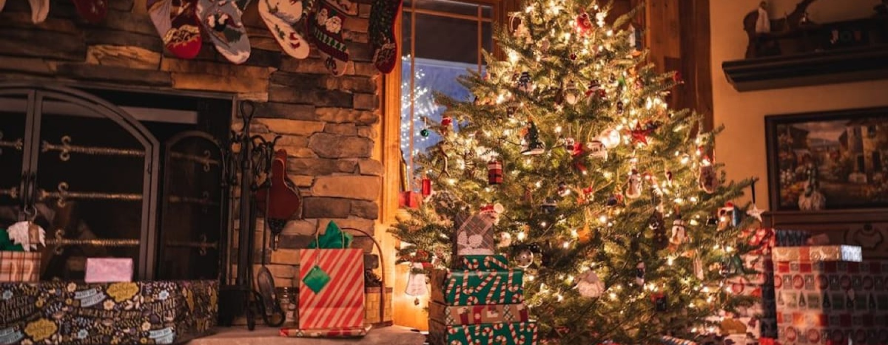 A Heartwarming Holiday Season | Image if holiday decorated living area